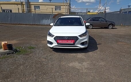 Hyundai Solaris II рестайлинг, 2019 год, 1 445 000 рублей, 2 фотография