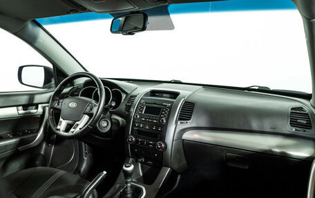 KIA Sorento II рестайлинг, 2011 год, 1 049 700 рублей, 10 фотография