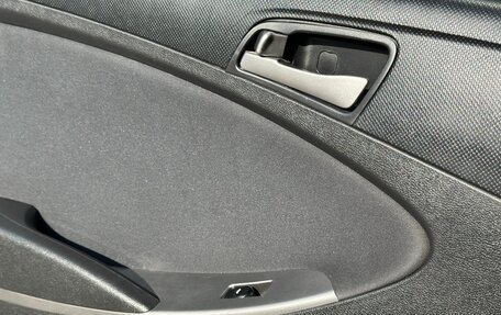 Hyundai Solaris II рестайлинг, 2015 год, 1 020 000 рублей, 17 фотография