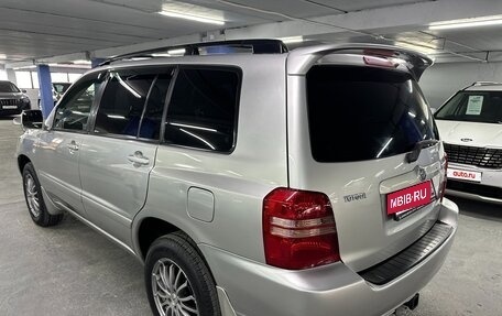 Toyota Highlander III, 2002 год, 825 000 рублей, 7 фотография