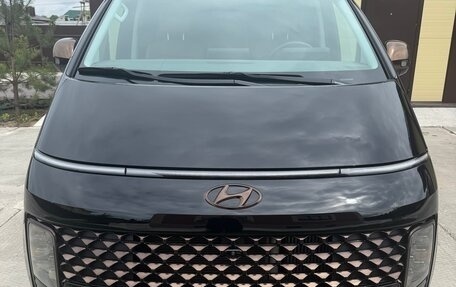 Hyundai Staria, 2023 год, 5 900 000 рублей, 3 фотография