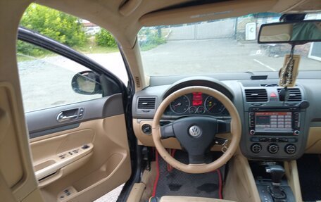 Volkswagen Jetta VI, 2005 год, 550 000 рублей, 7 фотография