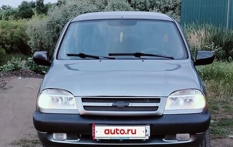 Chevrolet Niva I рестайлинг, 2004 год, 295 000 рублей, 5 фотография