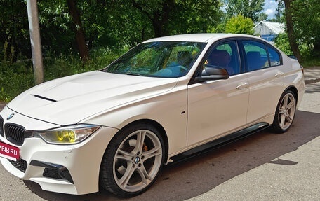BMW 3 серия, 2011 год, 1 650 000 рублей, 8 фотография