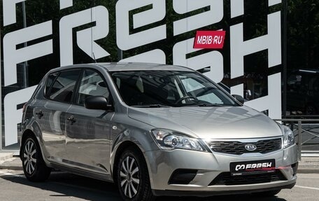 KIA cee'd I рестайлинг, 2011 год, 699 000 рублей, 1 фотография