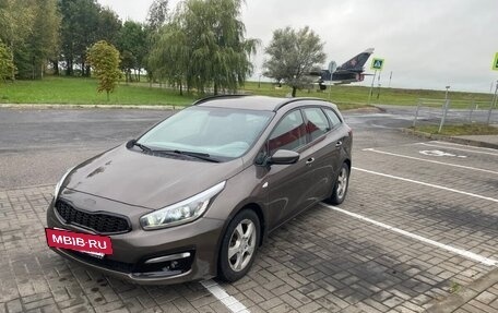 KIA cee'd III, 2018 год, 800 000 рублей, 10 фотография