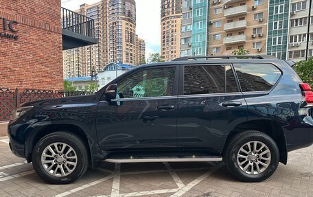 Toyota Land Cruiser Prado 150 рестайлинг 2, 2019 год, 4 900 000 рублей, 34 фотография