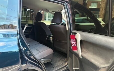 Toyota Land Cruiser Prado 150 рестайлинг 2, 2019 год, 4 900 000 рублей, 16 фотография