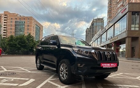 Toyota Land Cruiser Prado 150 рестайлинг 2, 2019 год, 4 900 000 рублей, 31 фотография