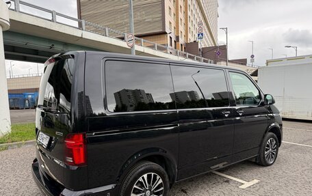 Volkswagen Multivan T6 рестайлинг, 2021 год, 6 000 000 рублей, 3 фотография