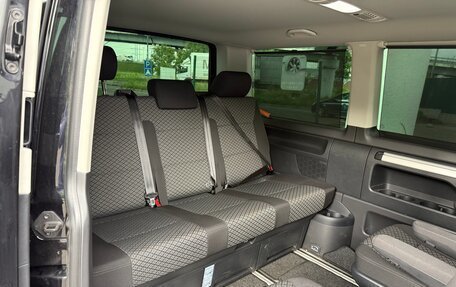 Volkswagen Multivan T6 рестайлинг, 2021 год, 6 000 000 рублей, 11 фотография