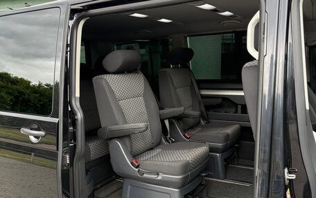 Volkswagen Multivan T6 рестайлинг, 2021 год, 6 000 000 рублей, 13 фотография