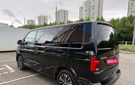 Volkswagen Multivan T6 рестайлинг, 2021 год, 6 000 000 рублей, 5 фотография