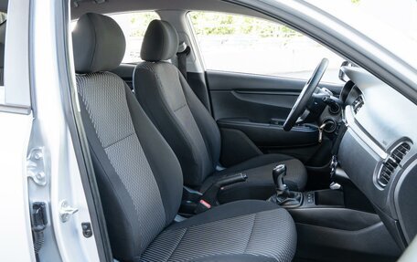 KIA Rio IV, 2019 год, 1 399 000 рублей, 8 фотография