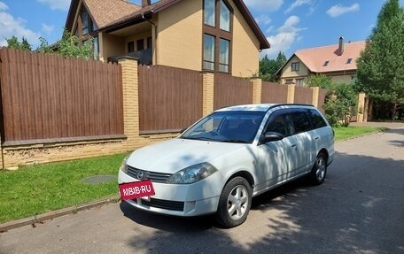 Nissan Wingroad III, 2003 год, 330 000 рублей, 3 фотография