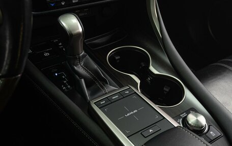 Lexus RX IV рестайлинг, 2021 год, 6 309 000 рублей, 23 фотография
