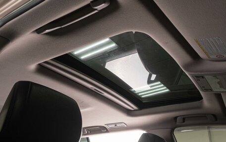 Toyota Land Cruiser 200, 2011 год, 3 609 000 рублей, 14 фотография