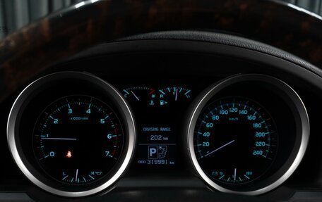 Toyota Land Cruiser 200, 2011 год, 3 609 000 рублей, 21 фотография