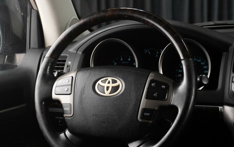Toyota Land Cruiser 200, 2011 год, 3 609 000 рублей, 27 фотография