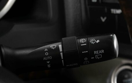 Toyota Land Cruiser 200, 2011 год, 3 609 000 рублей, 23 фотография