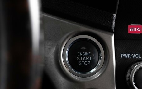 Toyota Land Cruiser 200, 2011 год, 3 609 000 рублей, 24 фотография