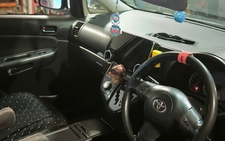 Toyota Wish II, 2003 год, 700 000 рублей, 3 фотография