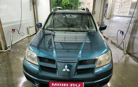 Mitsubishi Outlander III рестайлинг 3, 2003 год, 419 000 рублей, 1 фотография