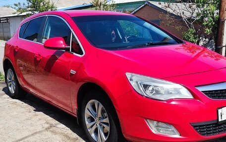 Opel Astra J, 2012 год, 750 000 рублей, 10 фотография