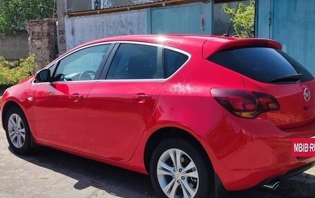 Opel Astra J, 2012 год, 750 000 рублей, 9 фотография