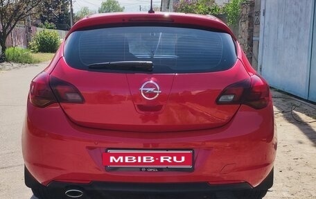 Opel Astra J, 2012 год, 750 000 рублей, 13 фотография