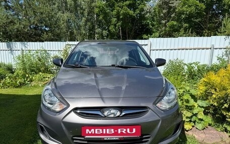 Hyundai Solaris II рестайлинг, 2014 год, 1 020 000 рублей, 2 фотография