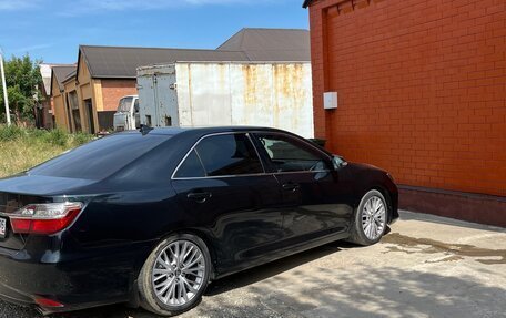 Toyota Camry, 2018 год, 1 645 000 рублей, 8 фотография