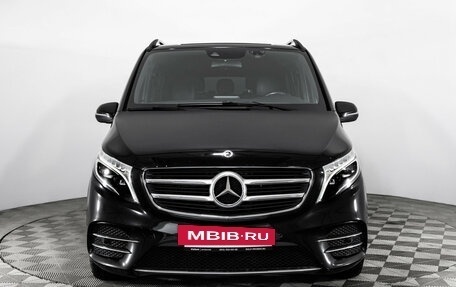 Mercedes-Benz V-Класс, 2019 год, 3 999 000 рублей, 2 фотография