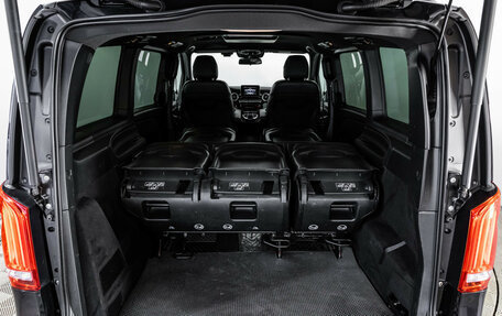 Mercedes-Benz V-Класс, 2019 год, 3 999 000 рублей, 28 фотография
