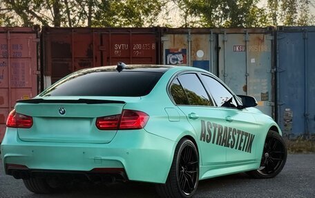 BMW 3 серия, 2012 год, 2 000 000 рублей, 18 фотография