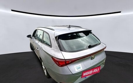 SEAT Leon IV, 2022 год, 2 025 000 рублей, 3 фотография