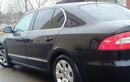 Skoda Superb III рестайлинг, 2008 год, 1 050 000 рублей, 5 фотография