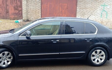 Skoda Superb III рестайлинг, 2008 год, 1 050 000 рублей, 4 фотография