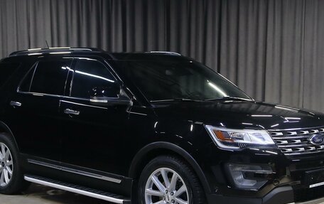 Ford Explorer VI, 2018 год, 2 499 000 рублей, 3 фотография