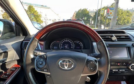 Toyota Camry, 2011 год, 1 500 000 рублей, 7 фотография