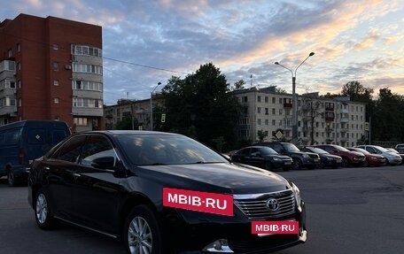 Toyota Camry, 2011 год, 1 500 000 рублей, 13 фотография