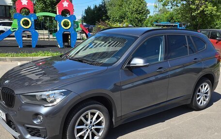 BMW X1, 2019 год, 2 800 000 рублей, 2 фотография