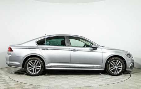 Volkswagen Passat B8 рестайлинг, 2017 год, 2 099 777 рублей, 4 фотография