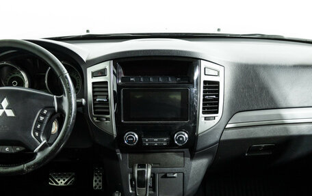 Mitsubishi Pajero IV, 2017 год, 2 199 777 рублей, 15 фотография