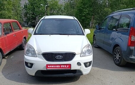 KIA Carens III (RP), 2011 год, 595 000 рублей, 1 фотография