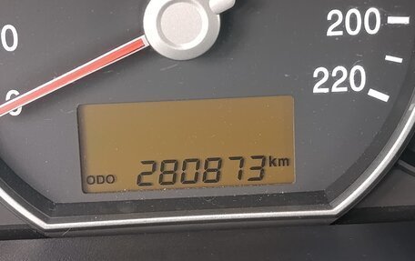 KIA Carens III (RP), 2011 год, 595 000 рублей, 18 фотография