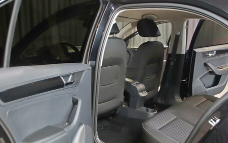 Skoda Rapid I, 2017 год, 1 049 000 рублей, 6 фотография