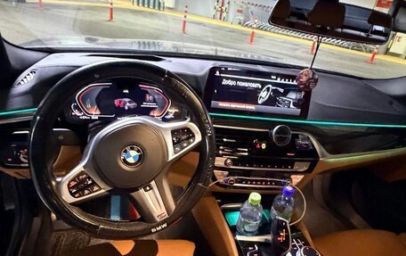 BMW 5 серия, 2020 год, 3 650 000 рублей, 2 фотография