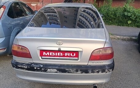 Toyota Avensis III рестайлинг, 2001 год, 195 000 рублей, 4 фотография
