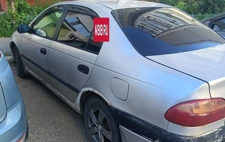 Toyota Avensis III рестайлинг, 2001 год, 195 000 рублей, 5 фотография